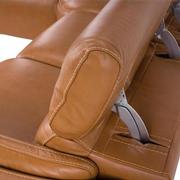 Kamet Leather Power Reclining Sectional with 7PCS/3PWR  alternate image, 6 of 8 images.