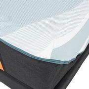 LuxeAdapt 2.0-Firm Queen Mattress w/Low Foundation by Tempur-Pedic  alternate image, 5 of 7 images.