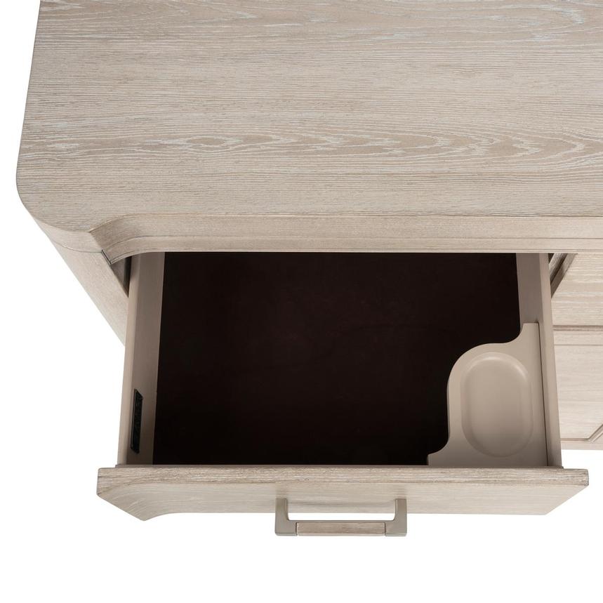 Luciano Dresser  alternate image, 10 of 13 images.