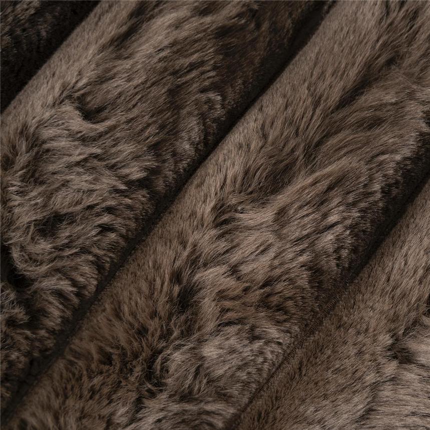 Welig Brown Throw  alternate image, 3 of 4 images.