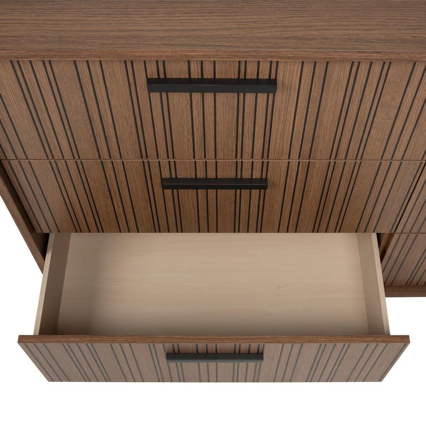 Nadia Dresser  alternate image, 12 of 15 images.